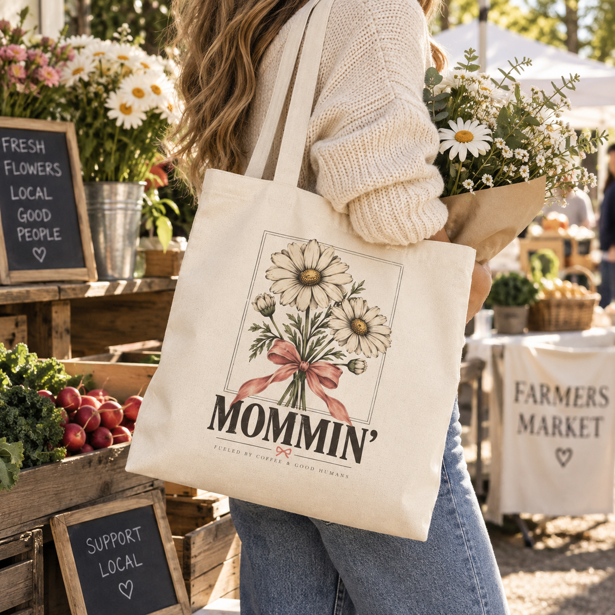 Mommin' Cotton Canvas Tote Bag - Chic Moms, Floral Design, Eco-Friendly Gift, Everyday Use, Mother's Day, Shopping Bag